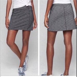 Athleta Charcoal Grey and Black Excursion Skirt Large F2